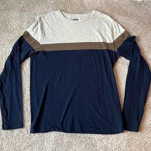 Old Navy men’s long sleeve shirt, size small